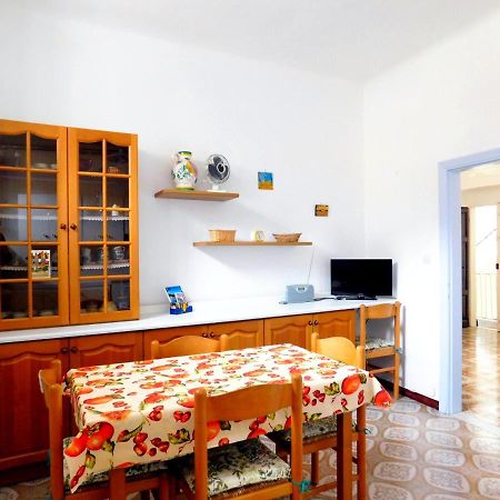 Bellissima Casa Nel Centro Storico!!! Apartment Levanto Bagian luar foto