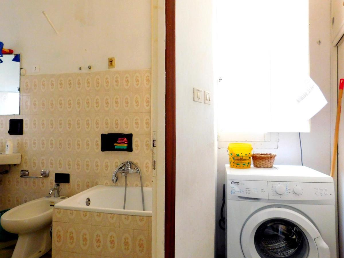 Bellissima Casa Nel Centro Storico!!! Apartment Levanto Bagian luar foto