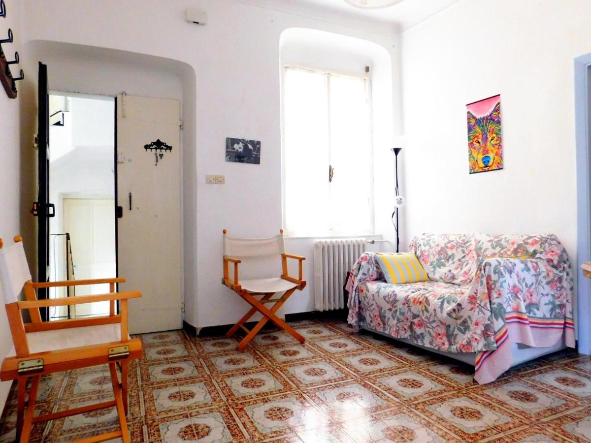 Bellissima Casa Nel Centro Storico!!! Apartment Levanto Bagian luar foto