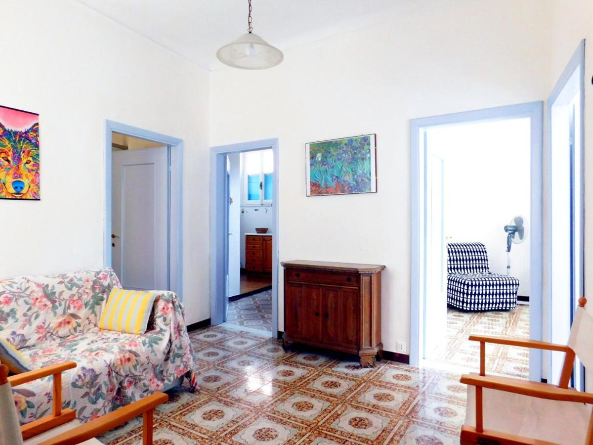 Bellissima Casa Nel Centro Storico!!! Apartment Levanto Bagian luar foto